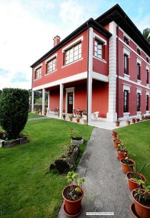 Hotel Casa De Indianos Don Tomas Nueva De Llanes Luaran gambar